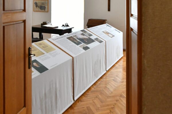 Kladno, Zádušní, Kladenský zámek, Opatova pracovna ODS Kladno (1) Kladno, Zádušní, Kladenský zámek, Opatova pracovna ODS Kladno (1)